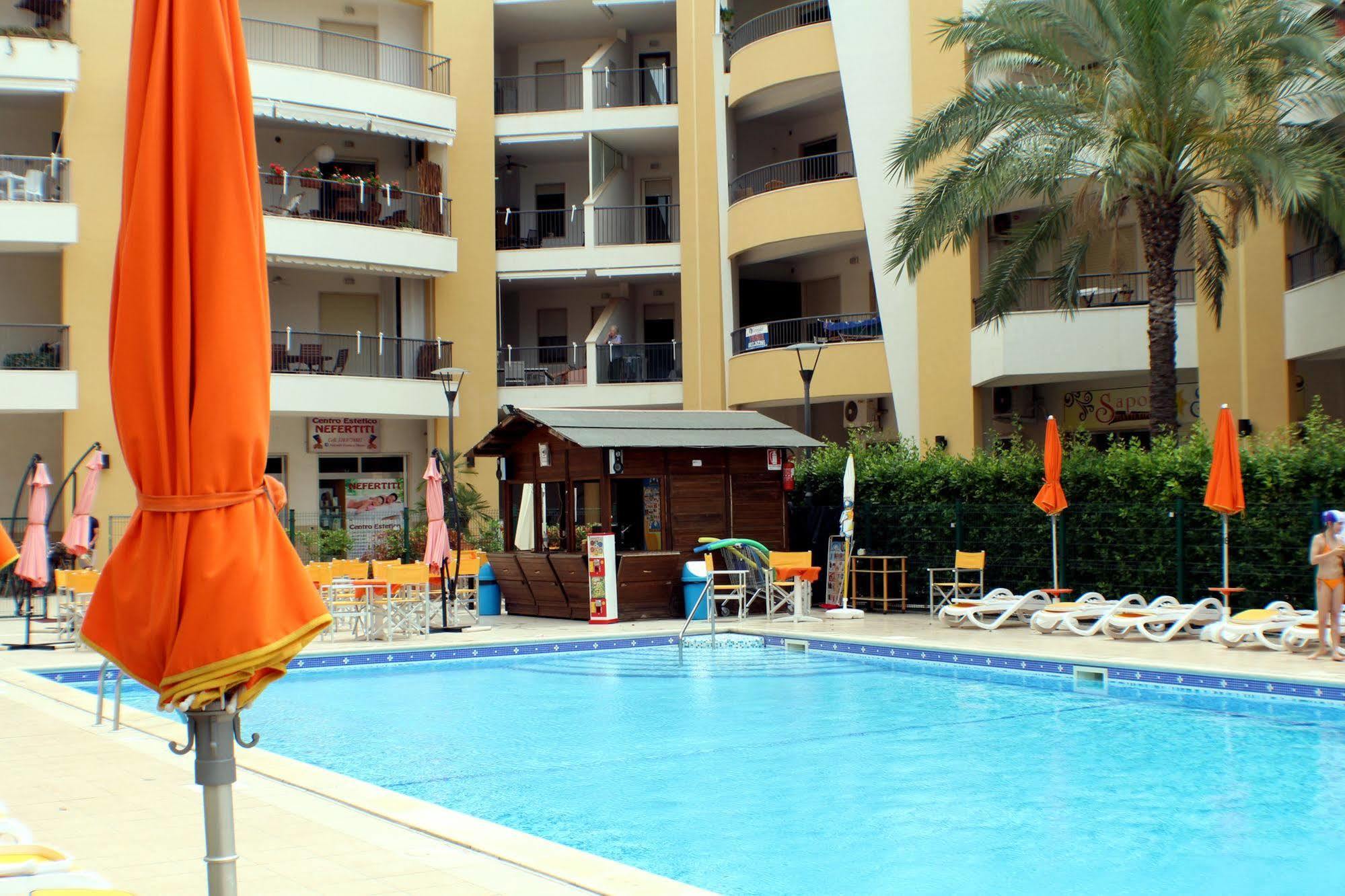 B&B Mareggiata Gallipoli Bagian luar foto